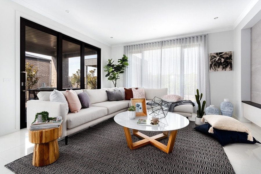 narrow living room dining room combo